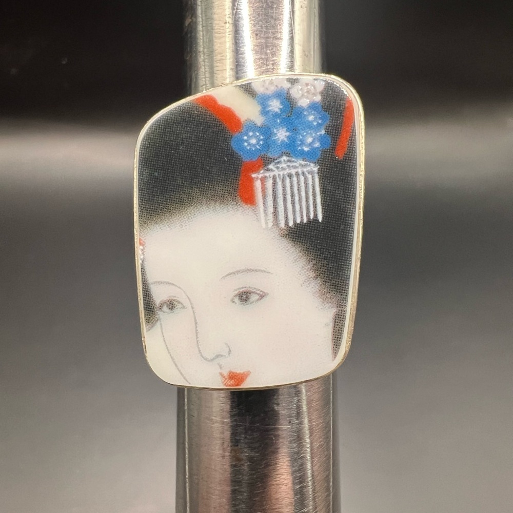 Red and Blue Geisha Girl Sterling Silver Artist Ring by Shano